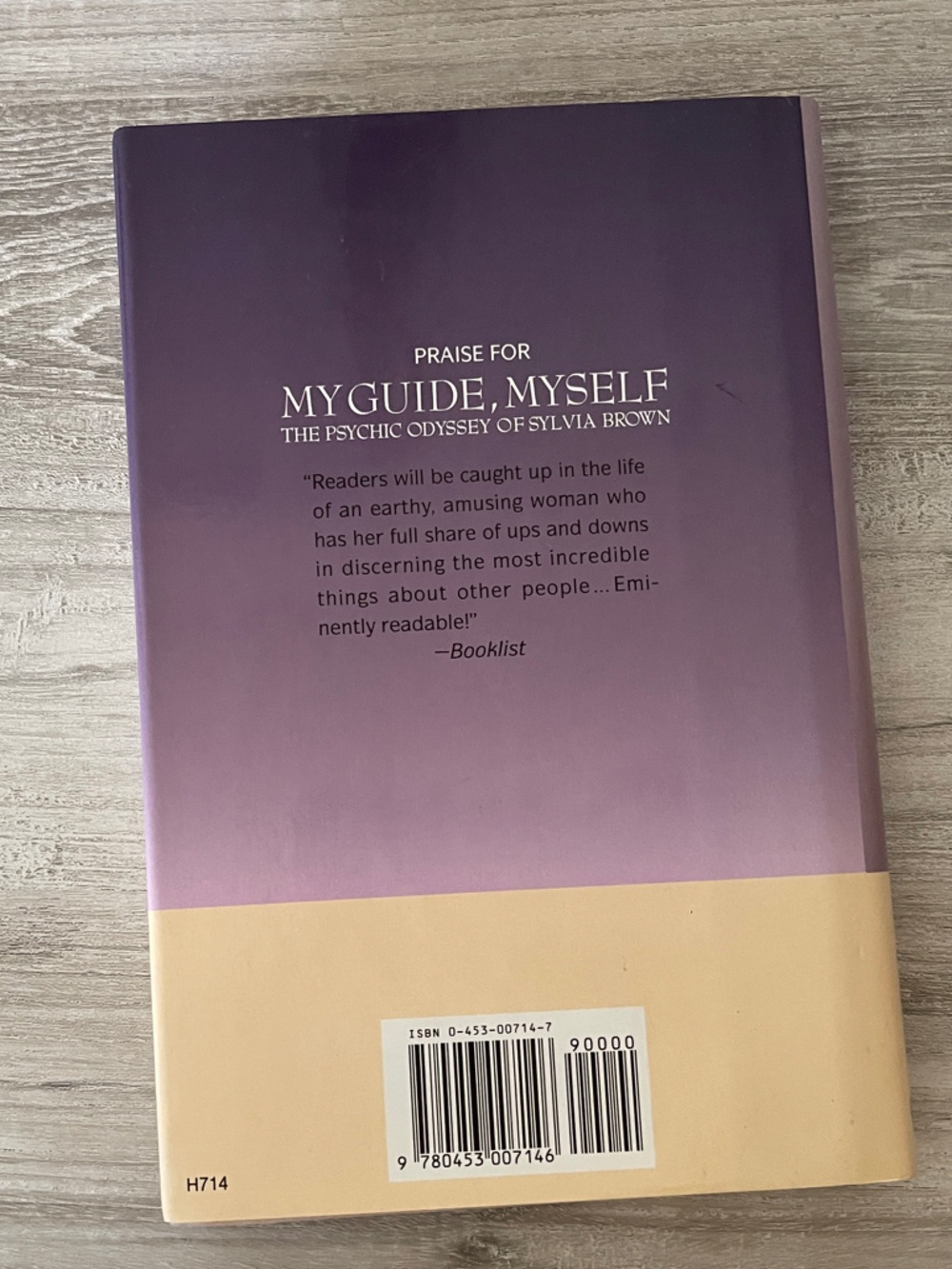 Rare Signed Sylvia Browne Book from 1990 - Picture 3 of 16